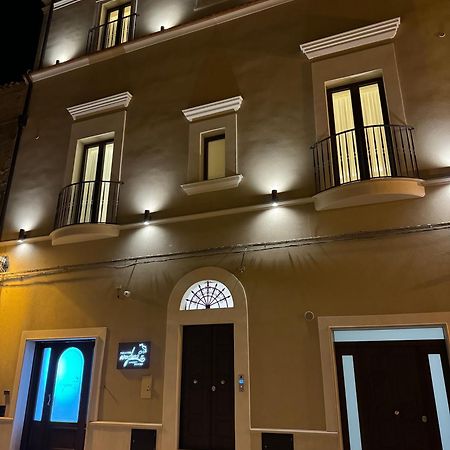 B&B Palazzo Croghan Torre Maggiore Esterno foto